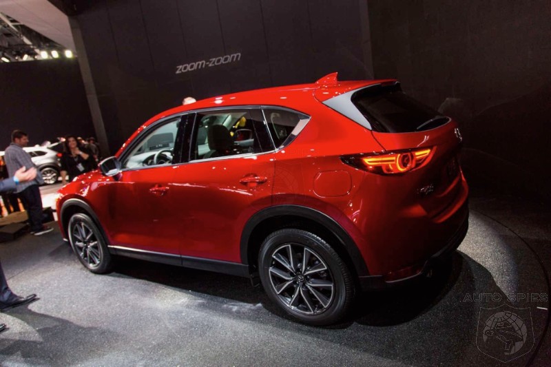 #LAAUTOSHOW : REAL LIFE SHOTS Of Mazda's CX-5 - Hybrid And Diesel Options Make This The Swiss Army Knife Of Crossovers